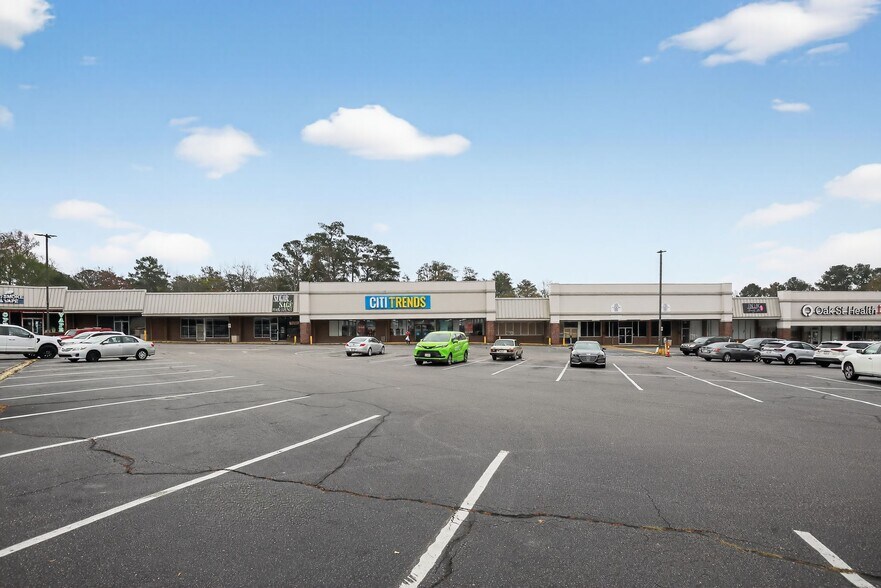 5110-5128 Fairfield Rd, Columbia, SC à louer - Photo du bâtiment - Image 2 de 5