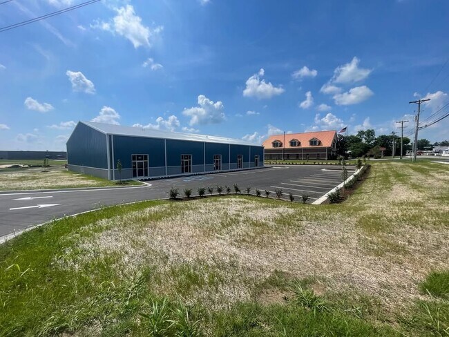 Plus de détails pour 101 John C Watts dr, Nicholasville, KY - Industriel à louer