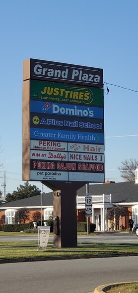 10207 Grand Ave, Franklin Park, IL for lease - Building Photo - Image 3 of 3
