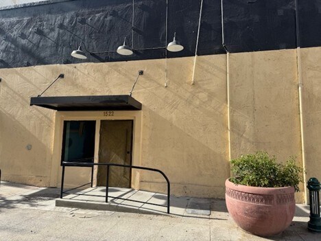 1522 Wall St, Bakersfield, CA à vendre Photo du bâtiment- Image 1 de 1