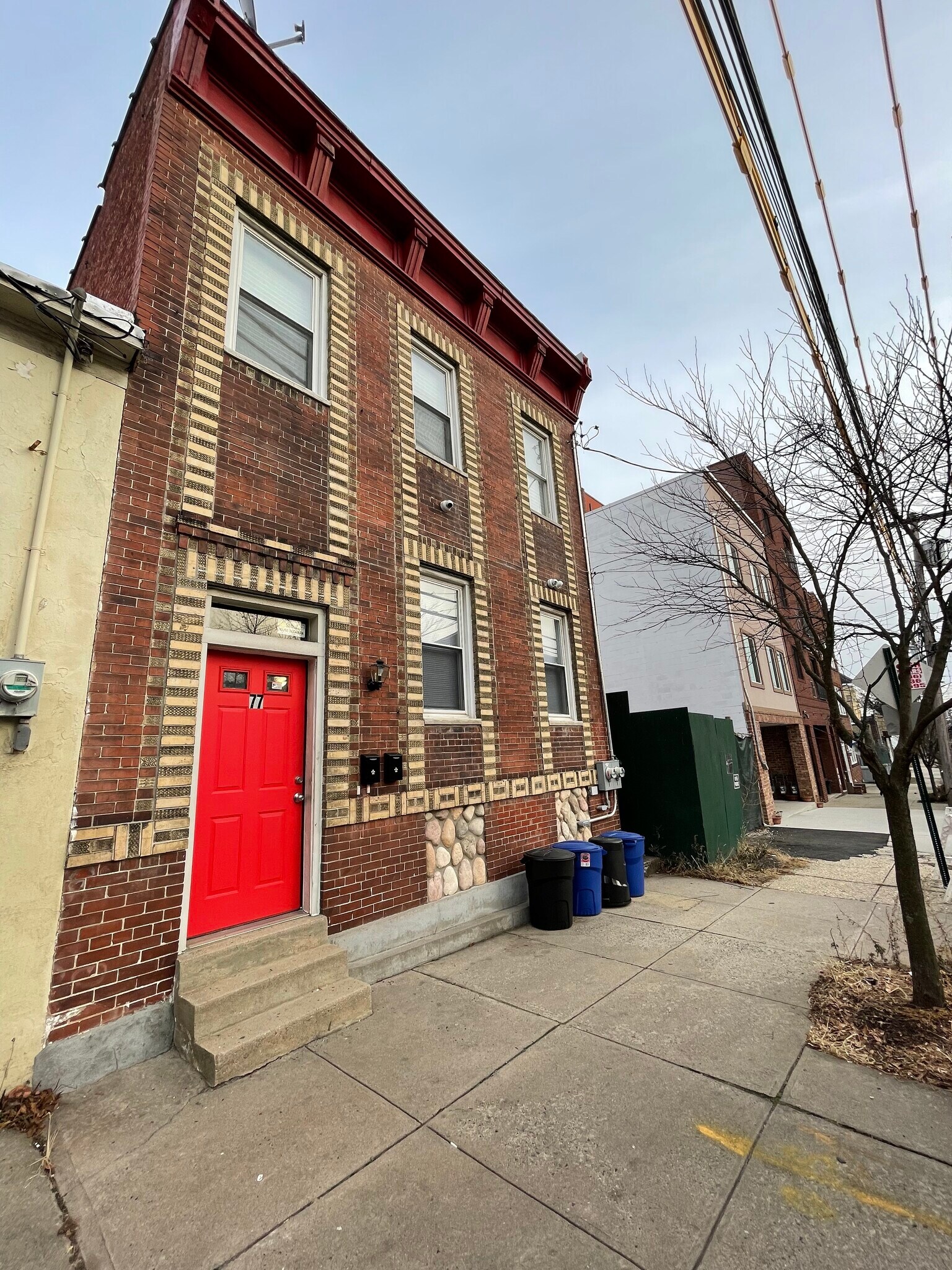 77 Montgomery Ave, Staten Island, NY à vendre Photo principale- Image 1 de 5