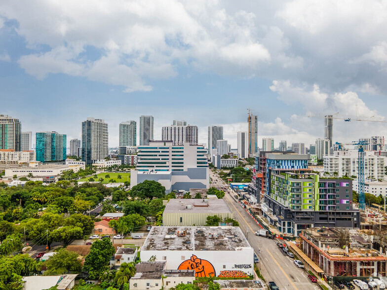 2900 NW 1st Ave, Miami, FL à louer - Photo du bâtiment - Image 2 de 9