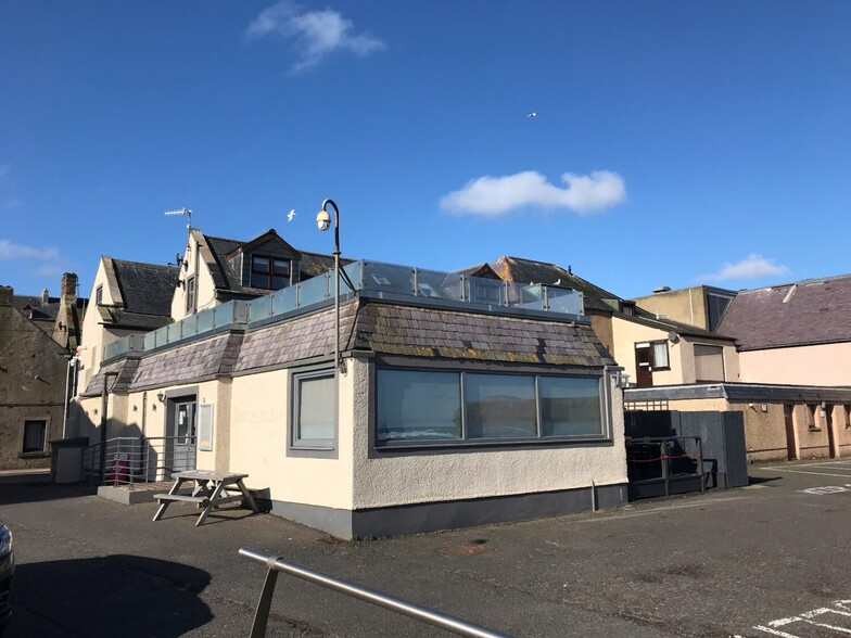 20-24 High St, Eyemouth for lease - Building Photo - Image 2 of 10