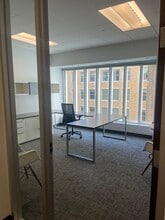 190 S La Salle St, Chicago, IL for lease Building Photo- Image 2 of 4