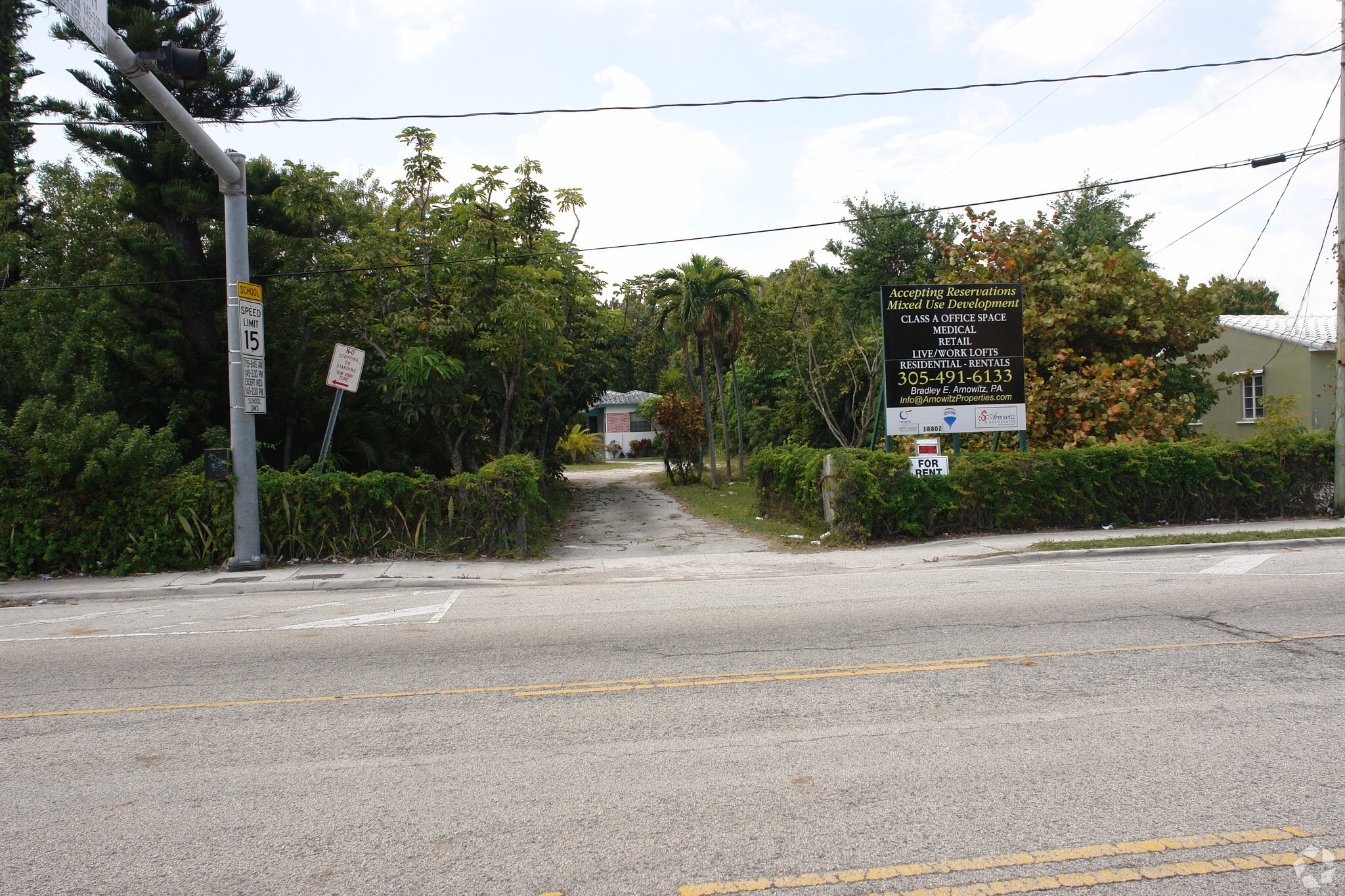 18802 W Dixie Hwy, Miami, FL for sale Primary Photo- Image 1 of 1