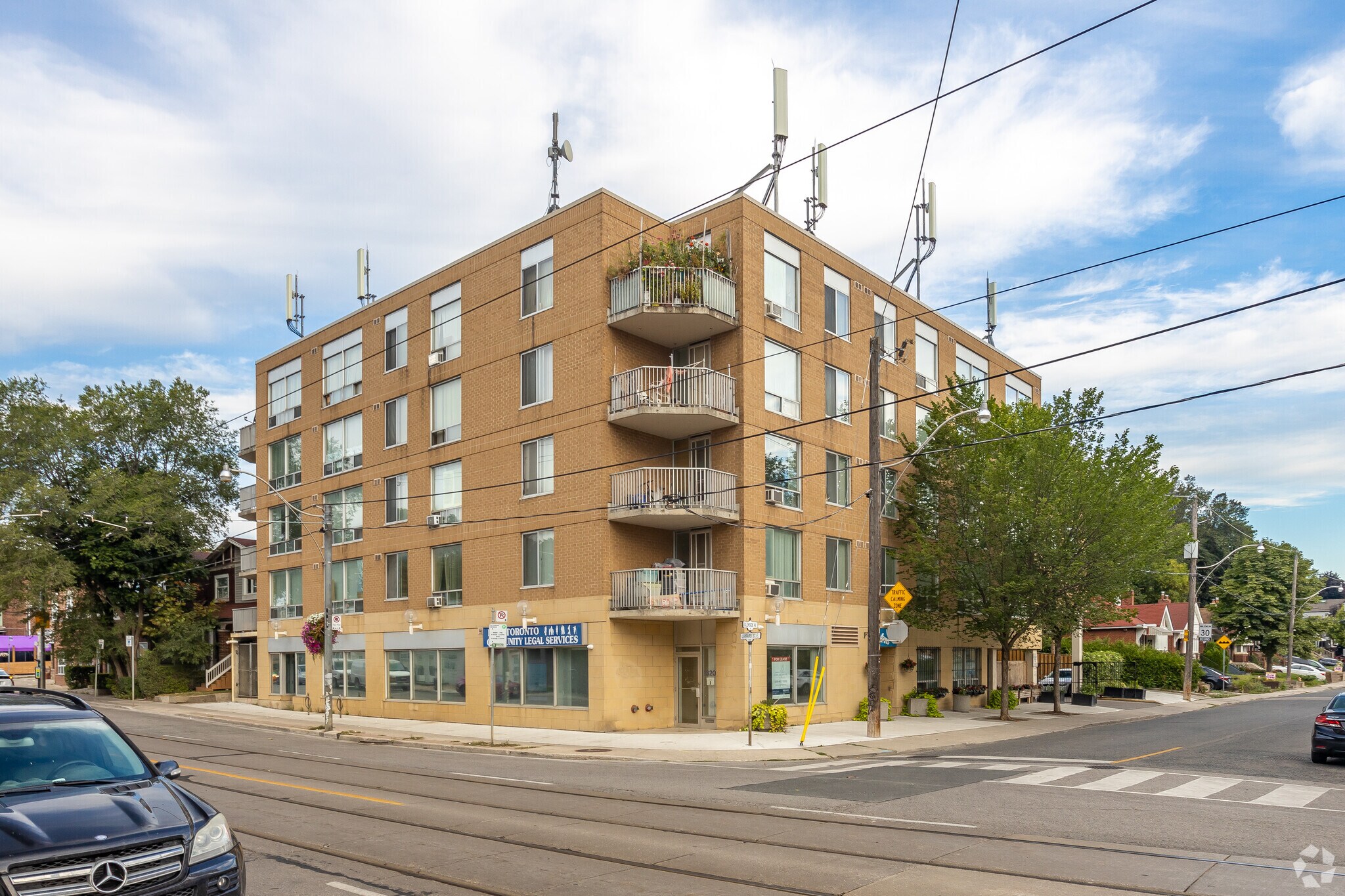 1320 Gerrard St, Toronto, ON for sale Primary Photo- Image 1 of 1