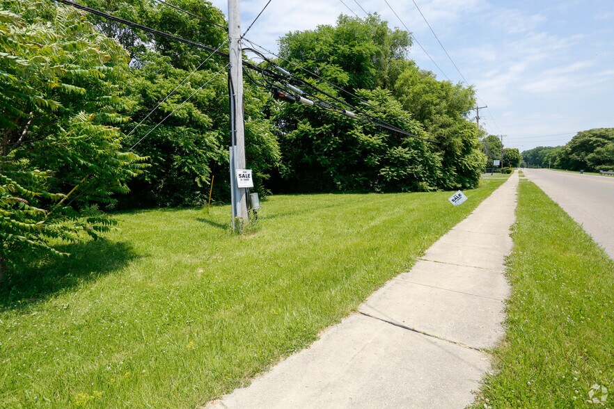 649 E Staunton Rd, Troy, OH à vendre - Photo principale - Image 2 de 4