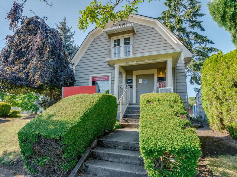 2800 E Evergreen Blvd, Vancouver, WA à louer - Photo du bâtiment - Image 1 de 13