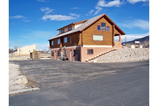 2071 N Main St, Cedar City, UT for lease - Building Photo - Image 3 of 12