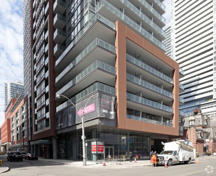 8 Mercer St, Toronto, ON à louer - Photo du bâtiment - Image 3 de 3