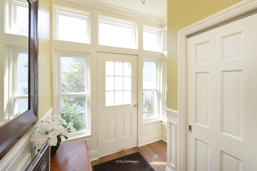45-47 E Main St, Ramsey, NJ à louer - Photo intérieure - Image 3 de 16