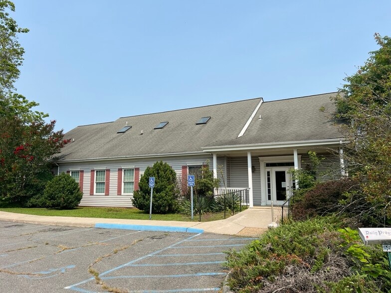 4064 James Madison Hwy, Fork Union, VA for sale - Building Photo - Image 2 of 12