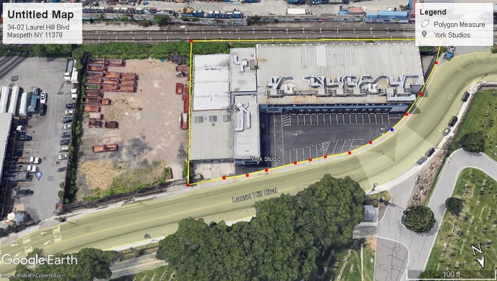 34-02 Laurel Hill Blvd, Maspeth, NY for lease - Building Photo - Image 3 of 6