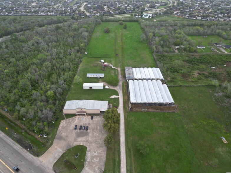 0 Ross Road, Arcola, TX à vendre - Photo du bâtiment - Image 3 de 14