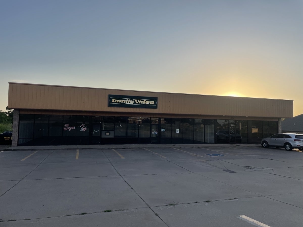 1713-1739 N Green Ave, Purcell, OK for lease Building Photo- Image 1 of 1
