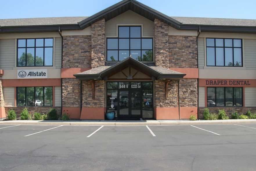 668 E 12225 S, Draper, UT for lease - Building Photo - Image 2 of 23