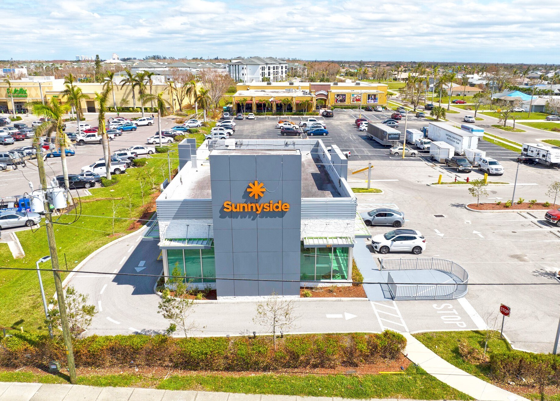 1897 Del Prado Blvd S, Cape Coral, FL for sale Primary Photo- Image 1 of 1