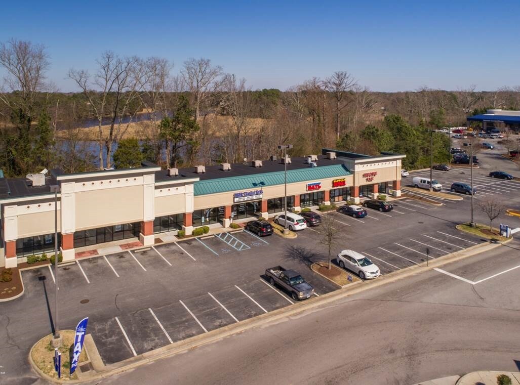 1208-1214 N Main St, Suffolk, VA for lease Building Photo- Image 1 of 5
