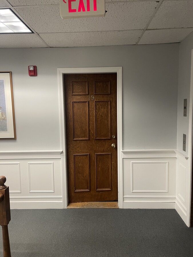 33 Bedford St, Lexington, MA 02420 - Unit 19B -  - Interior Photo - Image 1 of 10