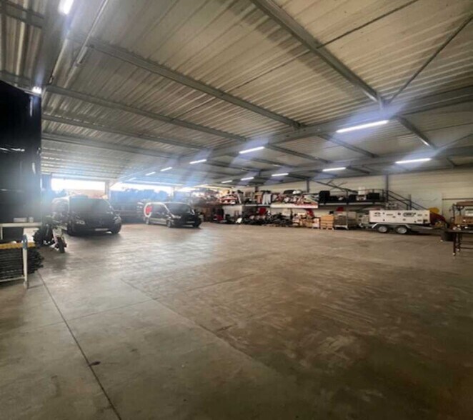 Flex dans Montrabé à louer - Photo du bâtiment - Image 2 de 19