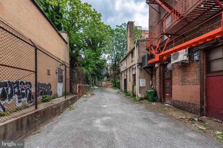 311 Tyson st, Baltimore, MD for sale - Building Photo - Image 2 of 8
