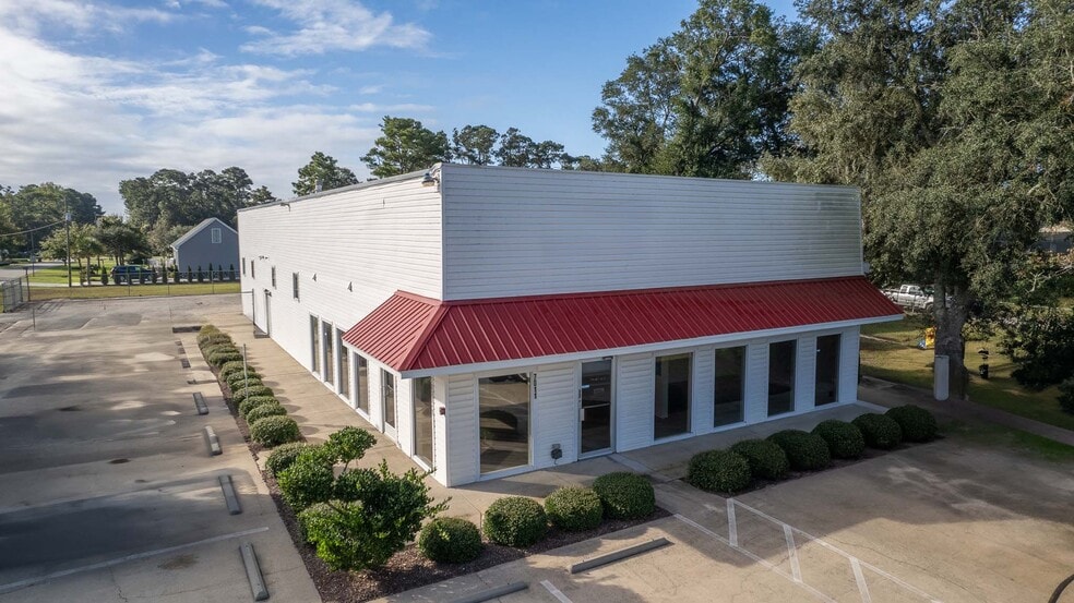 7011 Beach Dr SW, Ocean Isle Beach, NC for sale - Building Photo - Image 1 of 19