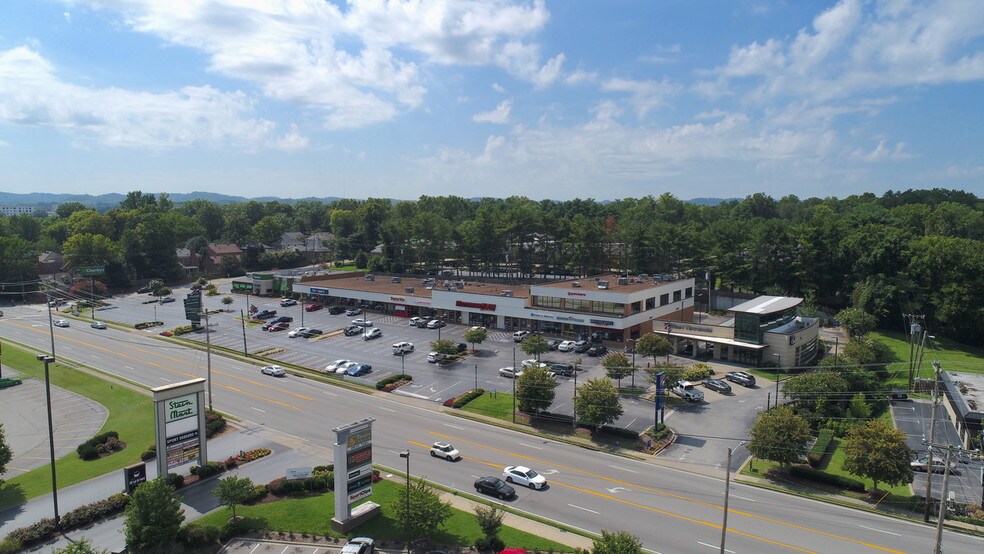 21 White Bridge Rd, Nashville, TN for lease - Building Photo - Image 2 of 6