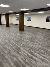 1 W Main St, Clinton, CT for lease Interior Photo- Image 2 of 8