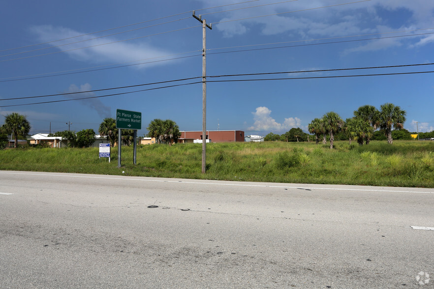 3419 S US Highway 1, Fort Pierce, FL for sale - Building Photo - Image 3 of 9