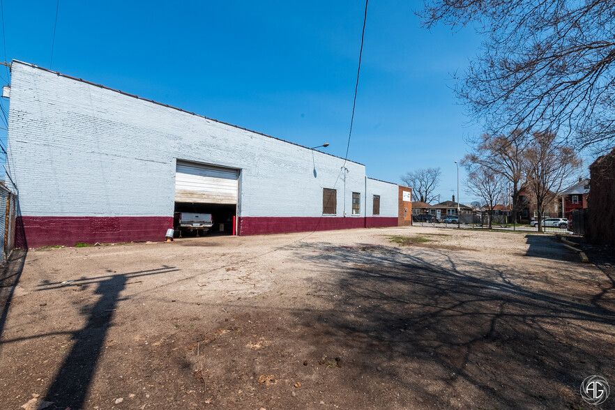 4014 Euclid Ave, East Chicago, IN à vendre - Photo du bâtiment - Image 3 de 4