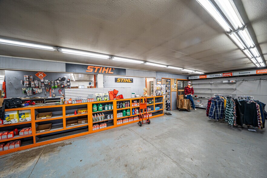 10 Main S st, Pierce, ID à vendre - Photo du bâtiment - Image 3 de 27