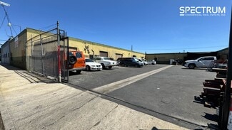Plus de détails pour 7744-7754 Deering Ave, Canoga Park, CA - Industriel à louer