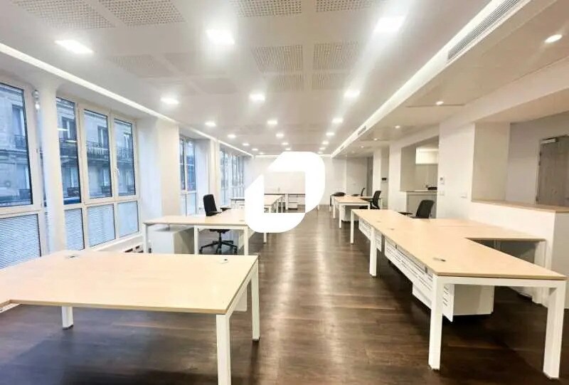 84-86 Boulevard De Sébastopol, Paris à louer - Photo du bâtiment - Image 3 de 5