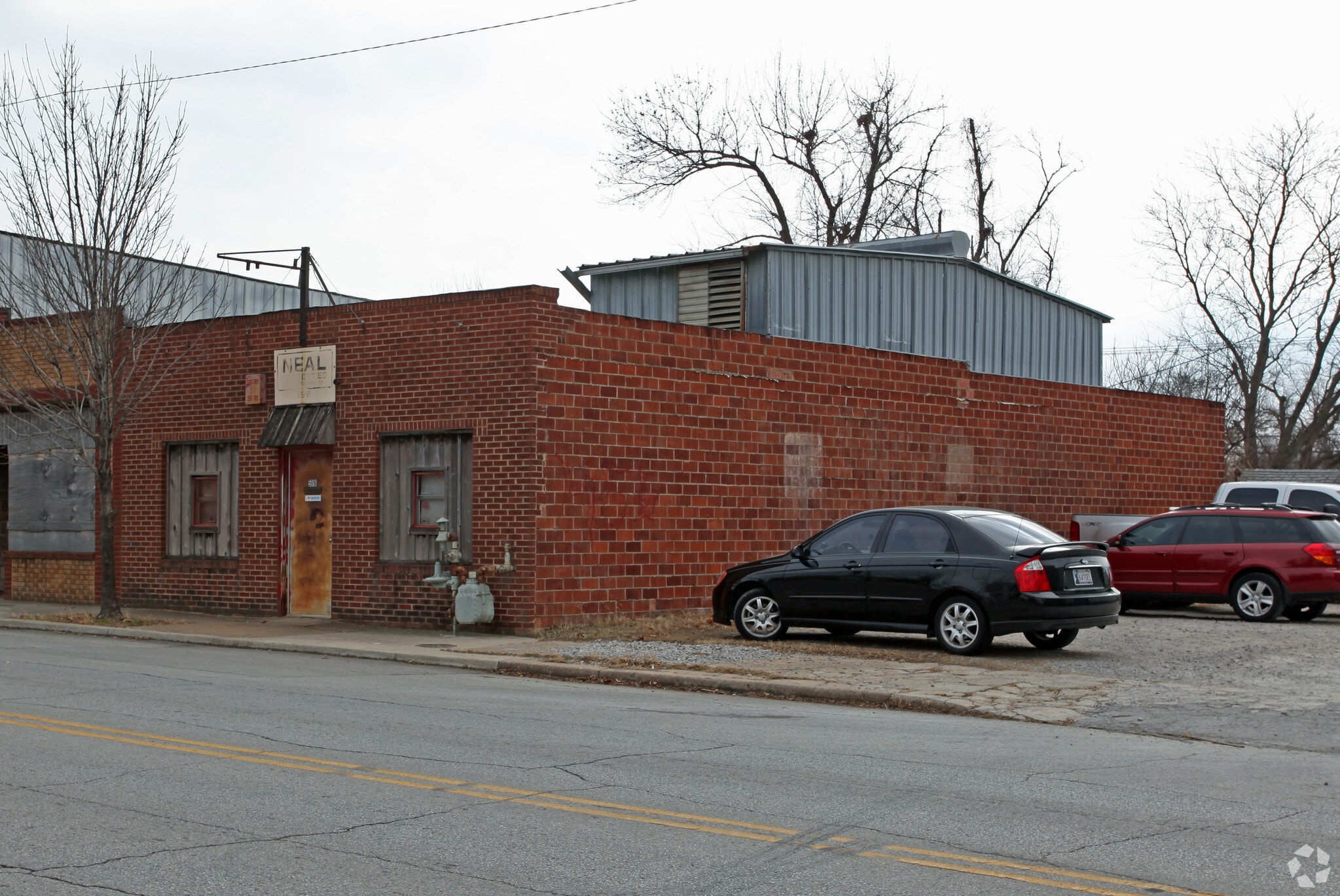5916 E Tecumseh St, Tulsa, OK for sale Primary Photo- Image 1 of 3
