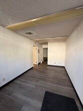 19509-19529 Business Center Dr, Northridge, CA for lease Interior Photo- Image 1 of 7
