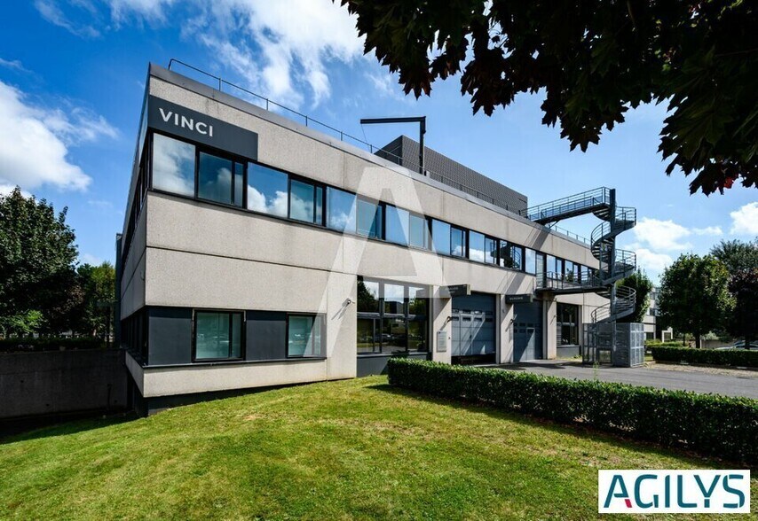 1 Rue Georges Besse, Antony à louer - Photo du bâtiment - Image 2 de 5