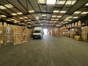 Moor Ln, Sherburn In Elmet for lease Interior Photo- Image 2 of 2