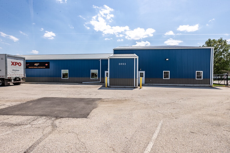 3893 W State Road 47, Sheridan, IN à vendre - Photo du bâtiment - Image 3 de 59
