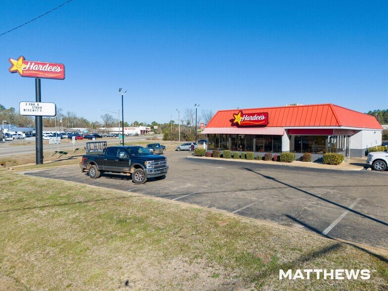 35 Hwy 41 N, Camden, AL à vendre - Photo du bâtiment - Image 2 de 3