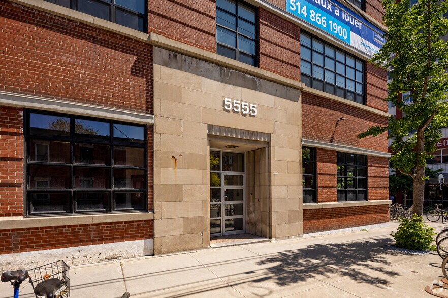 5555-5575 Av Casgrain, Montréal, QC for lease - Building Photo - Image 3 of 4