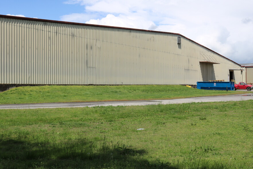 1400 E 42nd St, Chattanooga, TN for lease - Building Photo - Image 3 of 29