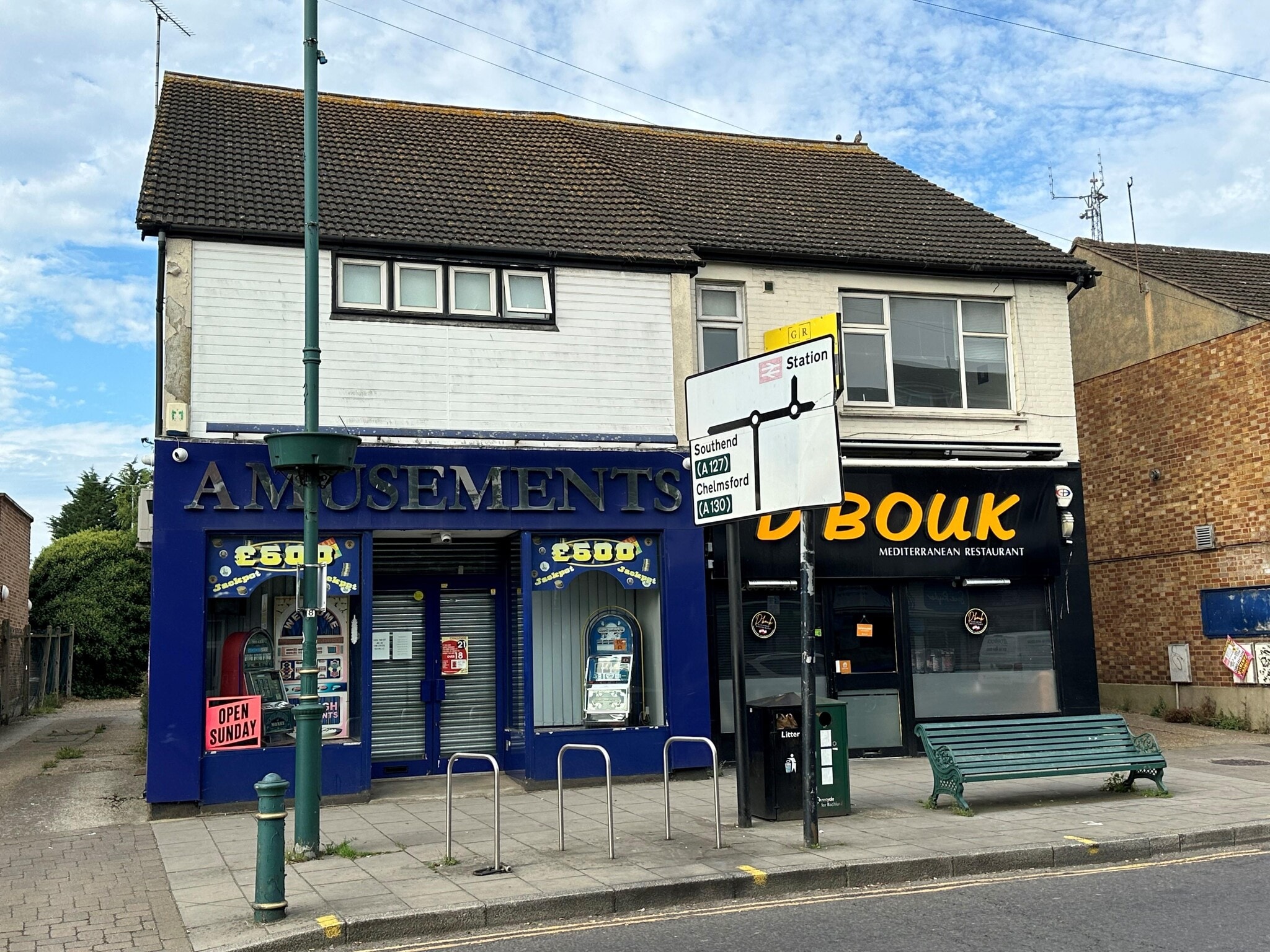 10 Eastwood Rd, Rayleigh for lease Building Photo- Image 1 of 1