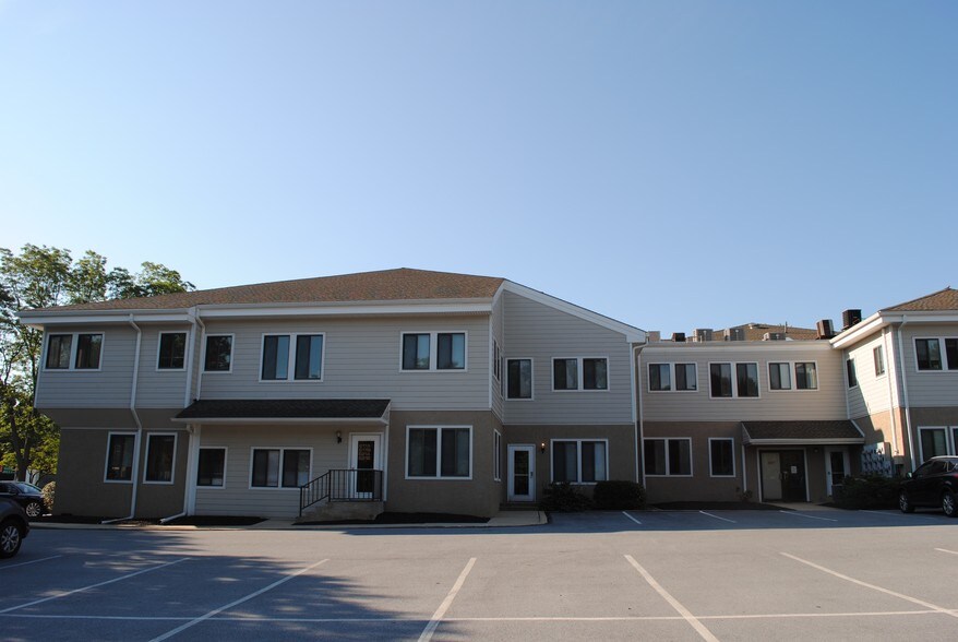 617-631 Swedesford Rd, Malvern, PA à vendre - Photo principale - Image 1 de 7