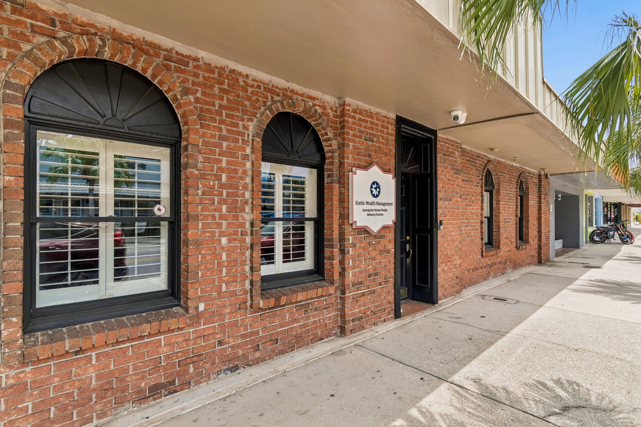 5701 Main St, New Port Richey, FL à vendre Photo du bâtiment- Image 1 de 31