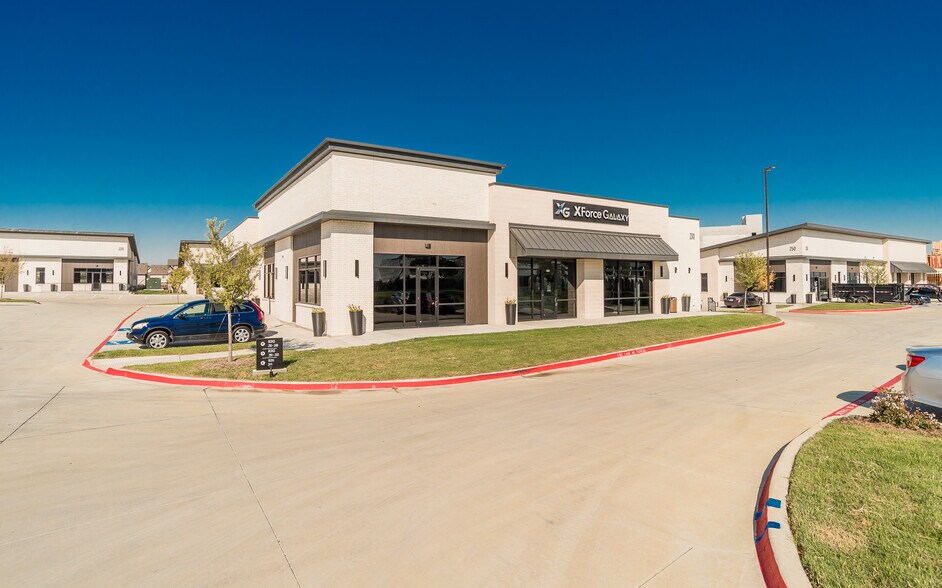 240 W John W Carpenter Fwy, Irving, TX à vendre - Photo du bâtiment - Image 2 de 6