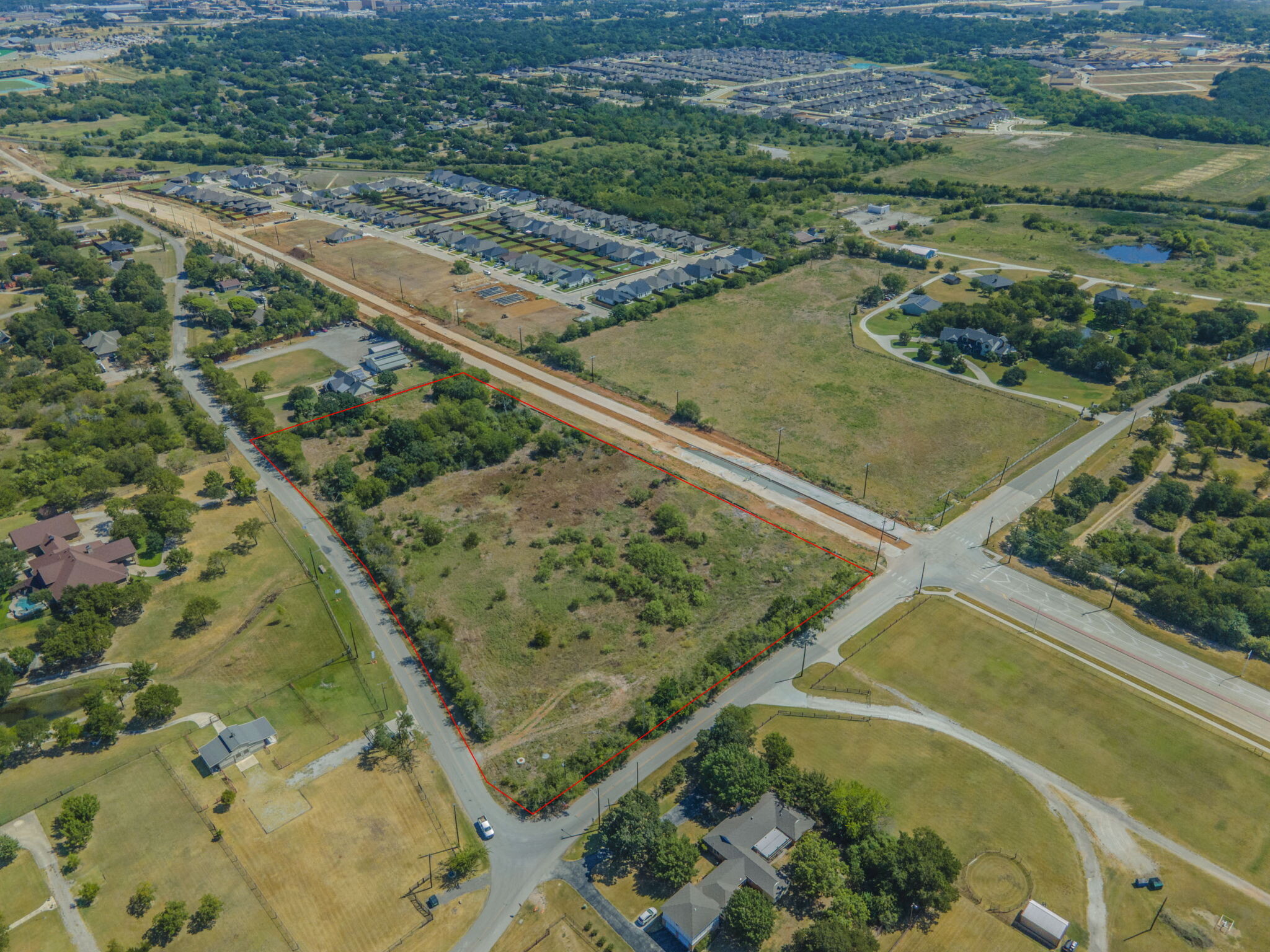 3900 Roselawn Dr, Denton, TX à vendre Photo principale- Image 1 de 8