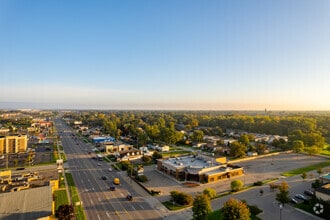 31920 Van Dyke Ave, Warren, MI - AERIAL map view