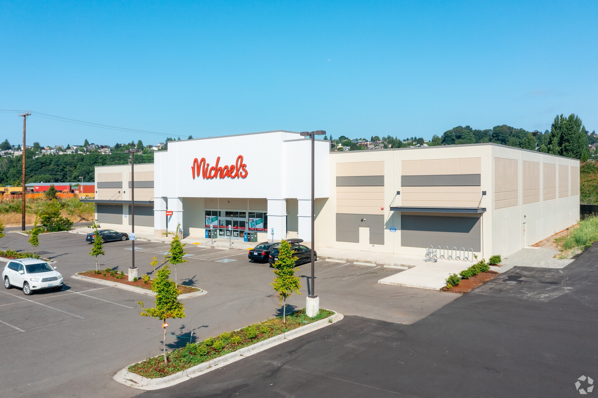 1700 W Armory Way, Seattle, WA for sale Primary Photo- Image 1 of 4