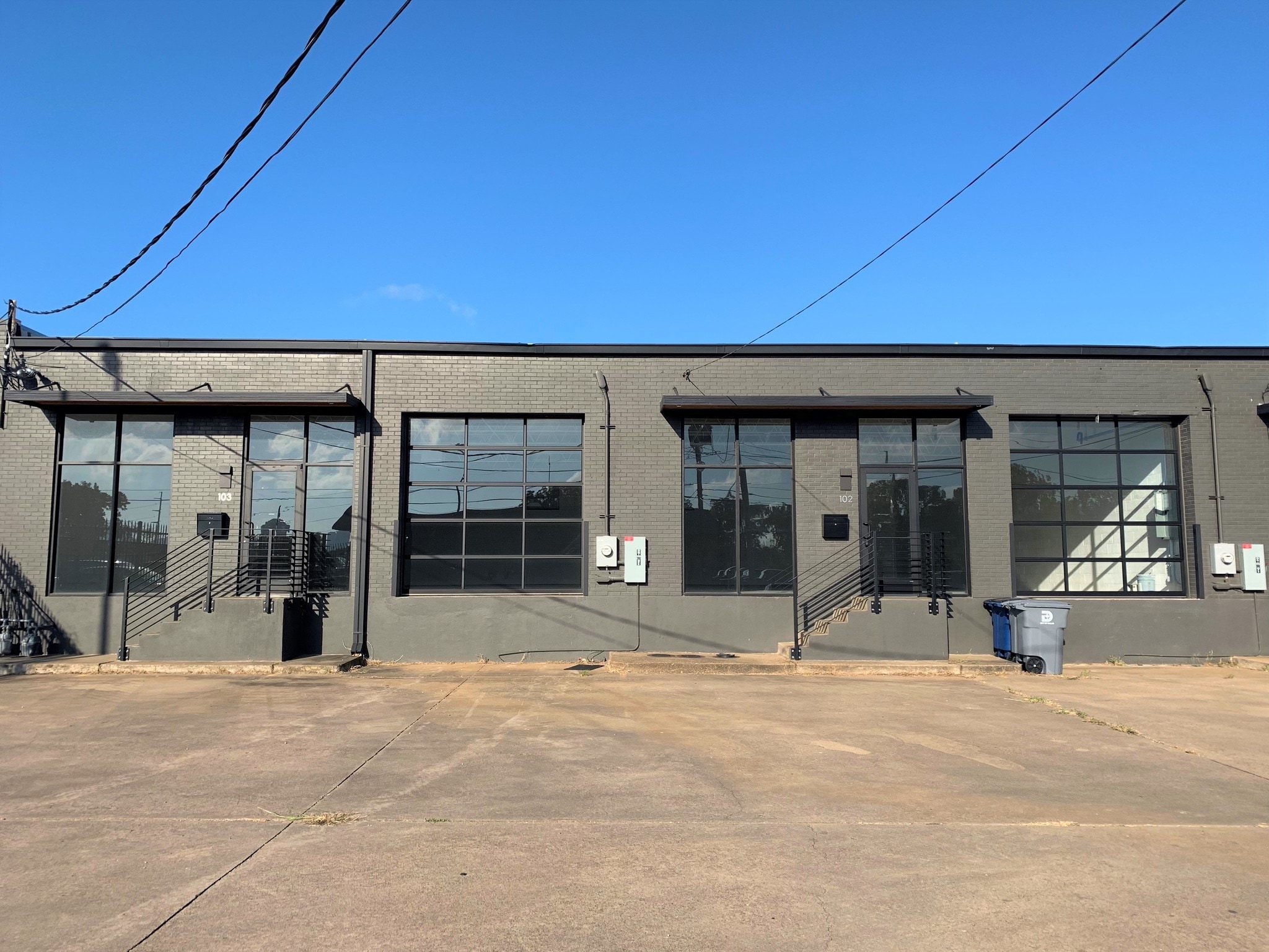 4829 Gretna St, Dallas, TX for lease Primary Photo- Image 1 of 31
