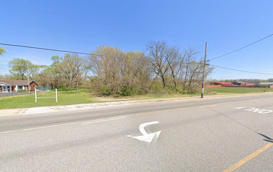 2800 Central Ave, Lake Station, IN à vendre - Photo du bâtiment - Image 2 de 7